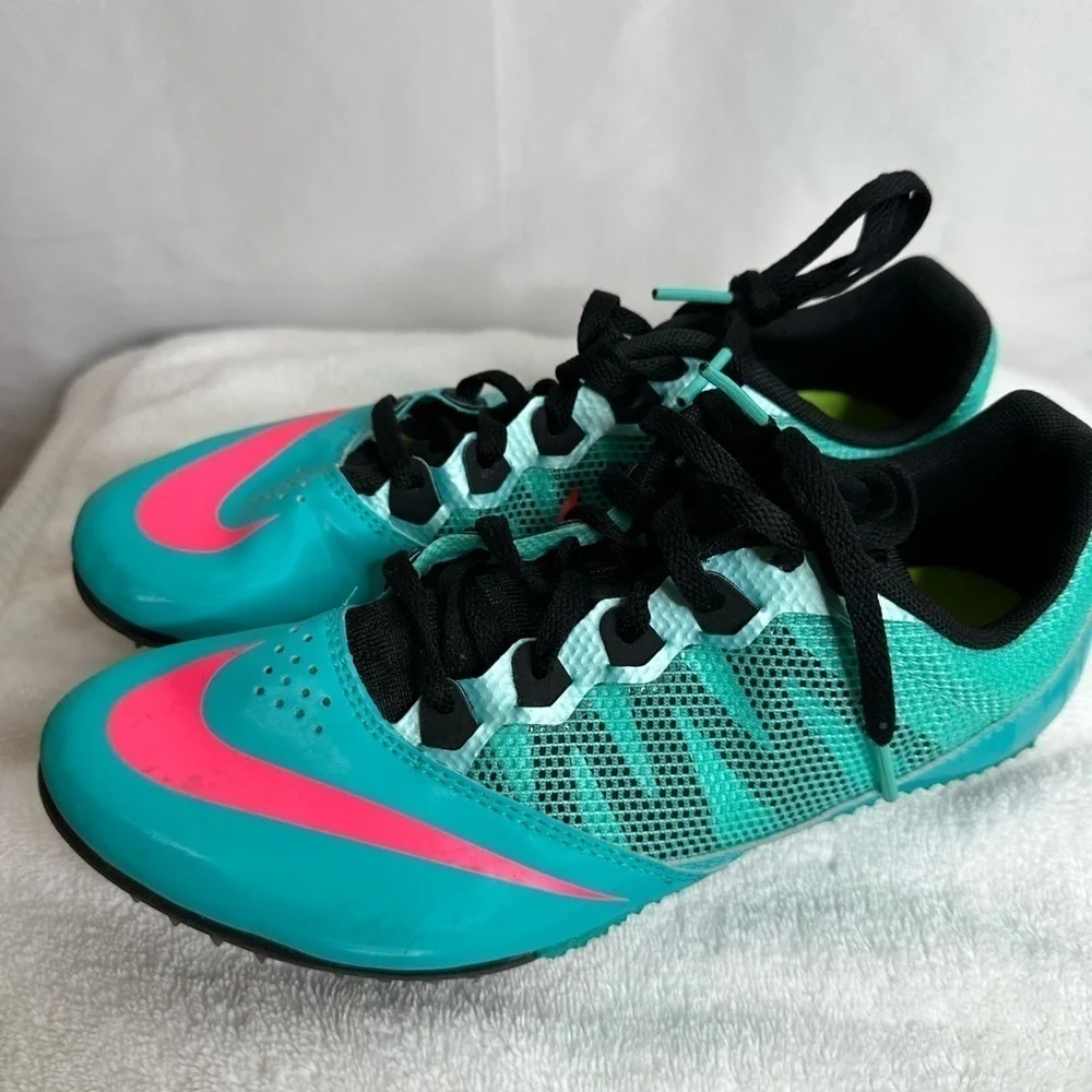 Nike running/Racing tennis shoes